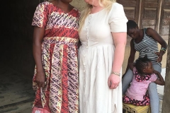 Visit a widow with 5 children, help with yam and other food